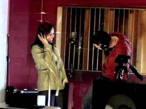 Ver Jennifer Lluberes, UN DIA MEJOR, Realizado por Jose Garcia no YouTube