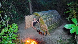 1 Day Living Off Grid Building The Most Beautiful Bamboo House in Forest
