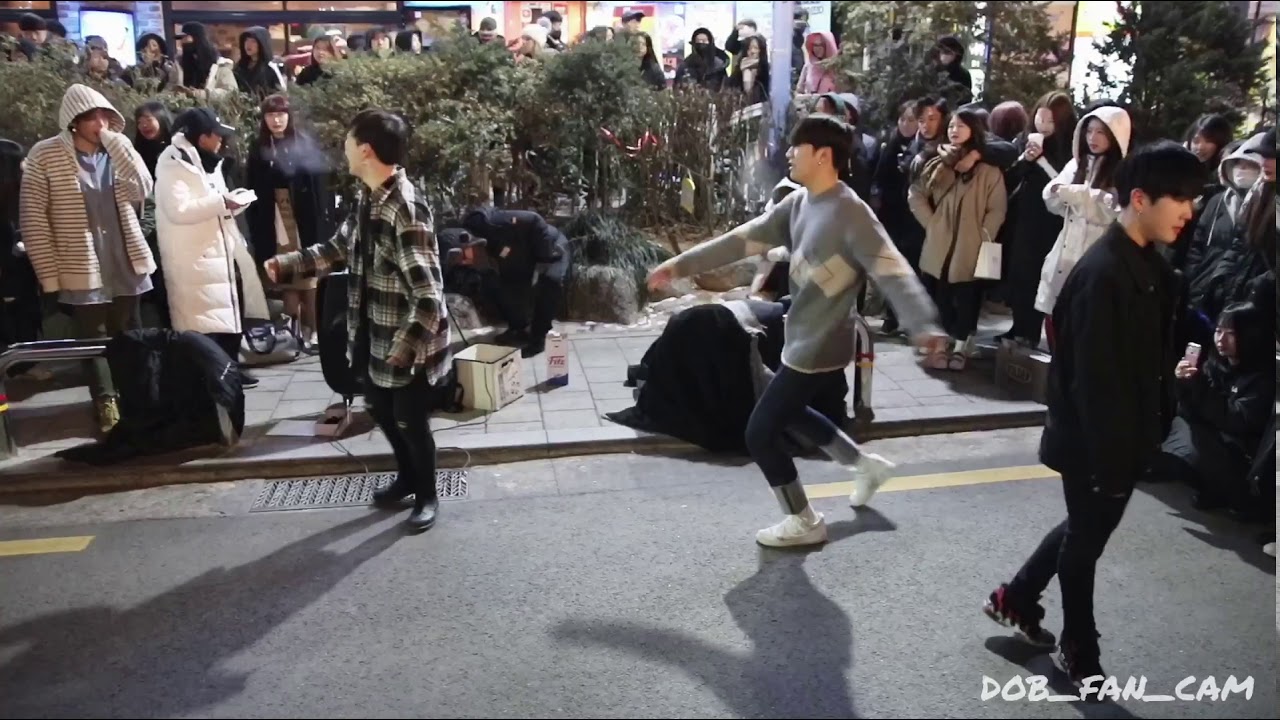 180203 디오비 DOB 홍대공연 / B1A4(비원에이포) - 이게무슨일이야