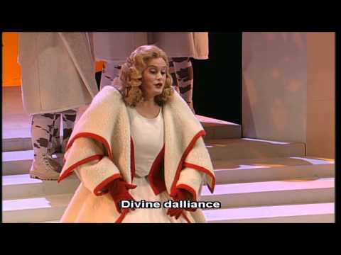 Vesselina Kasarova - "La belle Hélène" - Aria ”Amours divins!” - Offenbach