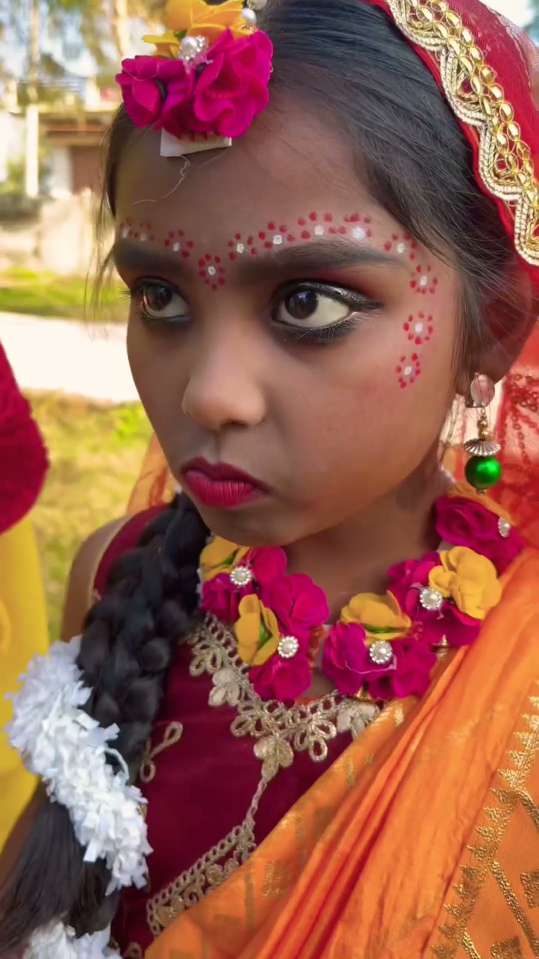 कन्हैया गोपियो के साथ राधे ने देख लिया ?? #radhakrishna #avanishkumarverma