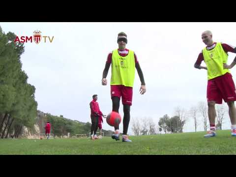 juggle-blindfold-challenge-with-lucas-ocampos---as-monaco