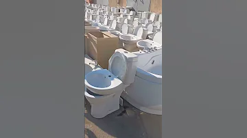 بانيوهات جاكوزي و أحواض رخام مستعملة في سوق التونسي الحضاري بالبساتين 