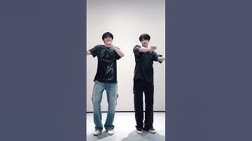 #tf家族三代 #朱志鑫 #张极 给导师#王霏霏 打歌《tooooo busy》！#登陆日 #TRANSFORMPROJECT #tf三代出道实录 #登陆计划 #iQIYI综艺