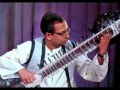 Capture de la vidéo Raag Bihag Pandit Nikhil Banerjee (Alap Jod Jhala) Concert At Benaras