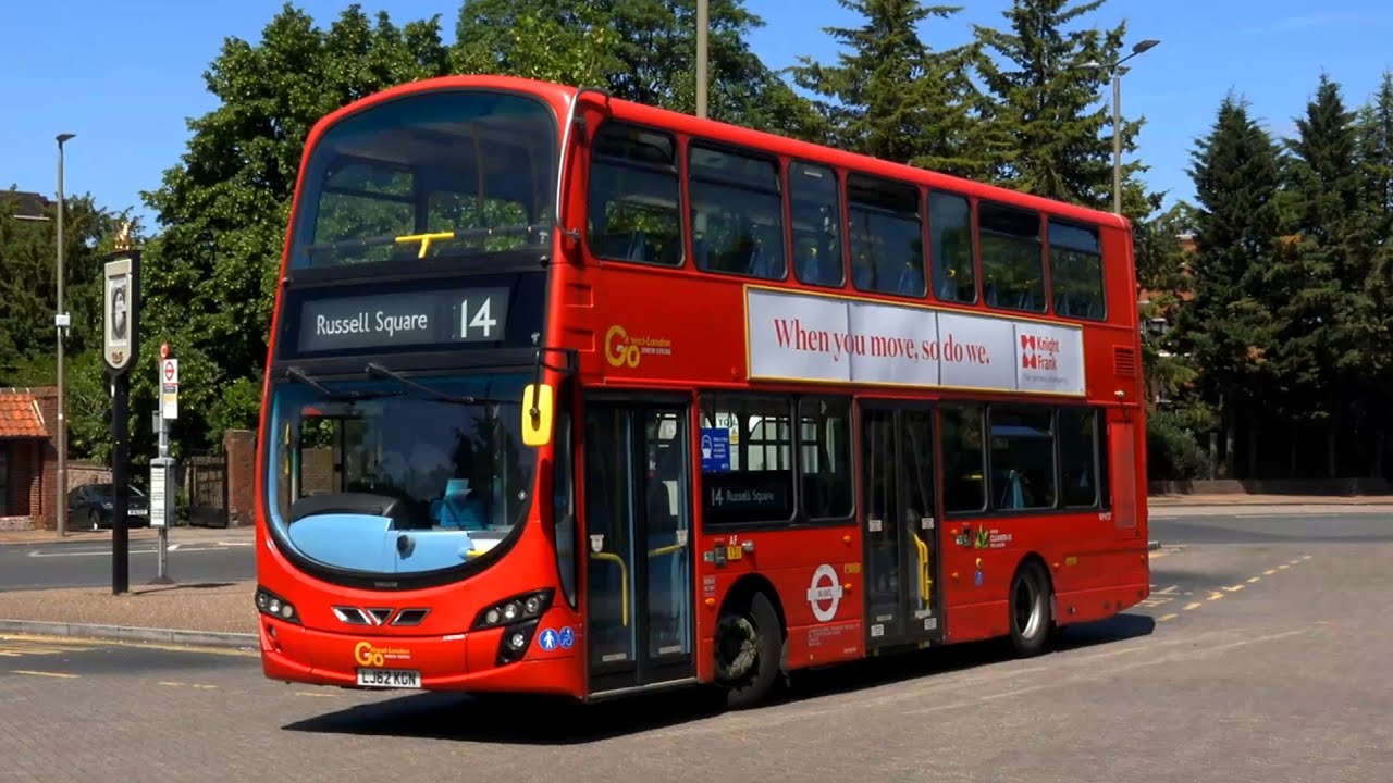 uk bus tours 2022