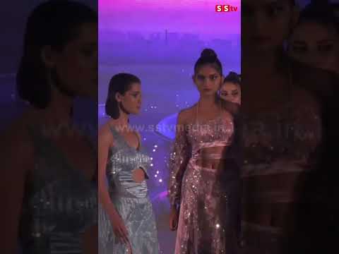 SBPL ನಲ್ಲಿ models ramp walk😍#sstv#kannadanews#publicresponse#indianactor#sandalwoodnews#entertainmen SBPL ನಲ್ಲಿ models ramp walk😍#sstv#kannadanews#publicresponse#indianactor#sandalwoodnews#entertainmen