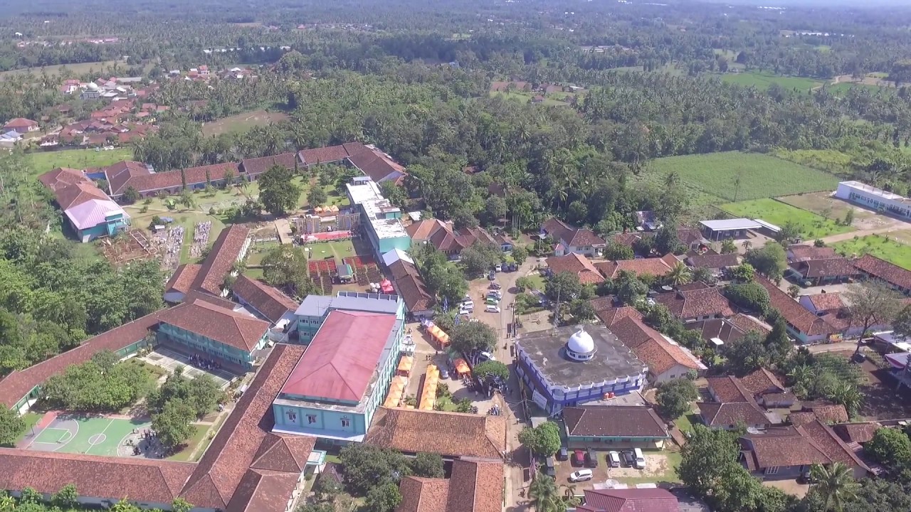 Perguruan diniyyah Putri lampung