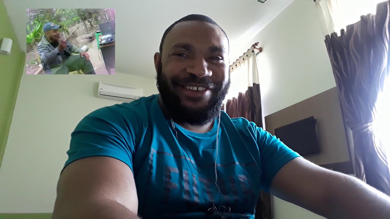PNG SONG   DANIEL BILIP MI LAVIM YU  "Mundimong Me lovem Uoo" heheh