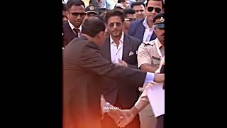 Shah Rukh Khan Walk