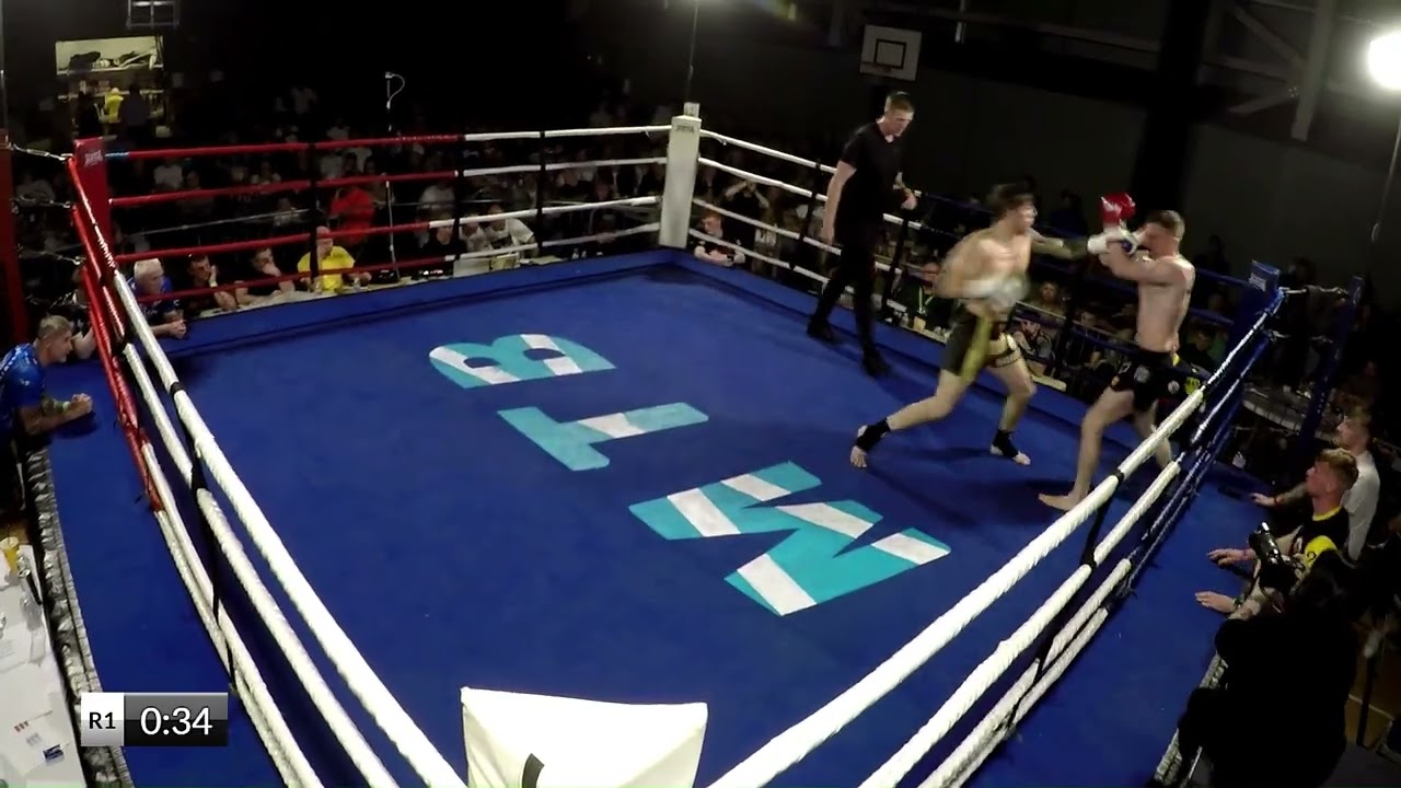 Lewis Greener vs Craig Gillies (Fight Video)