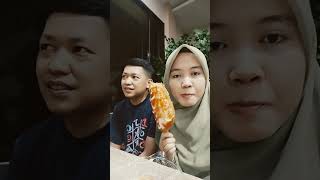 Makan corndog