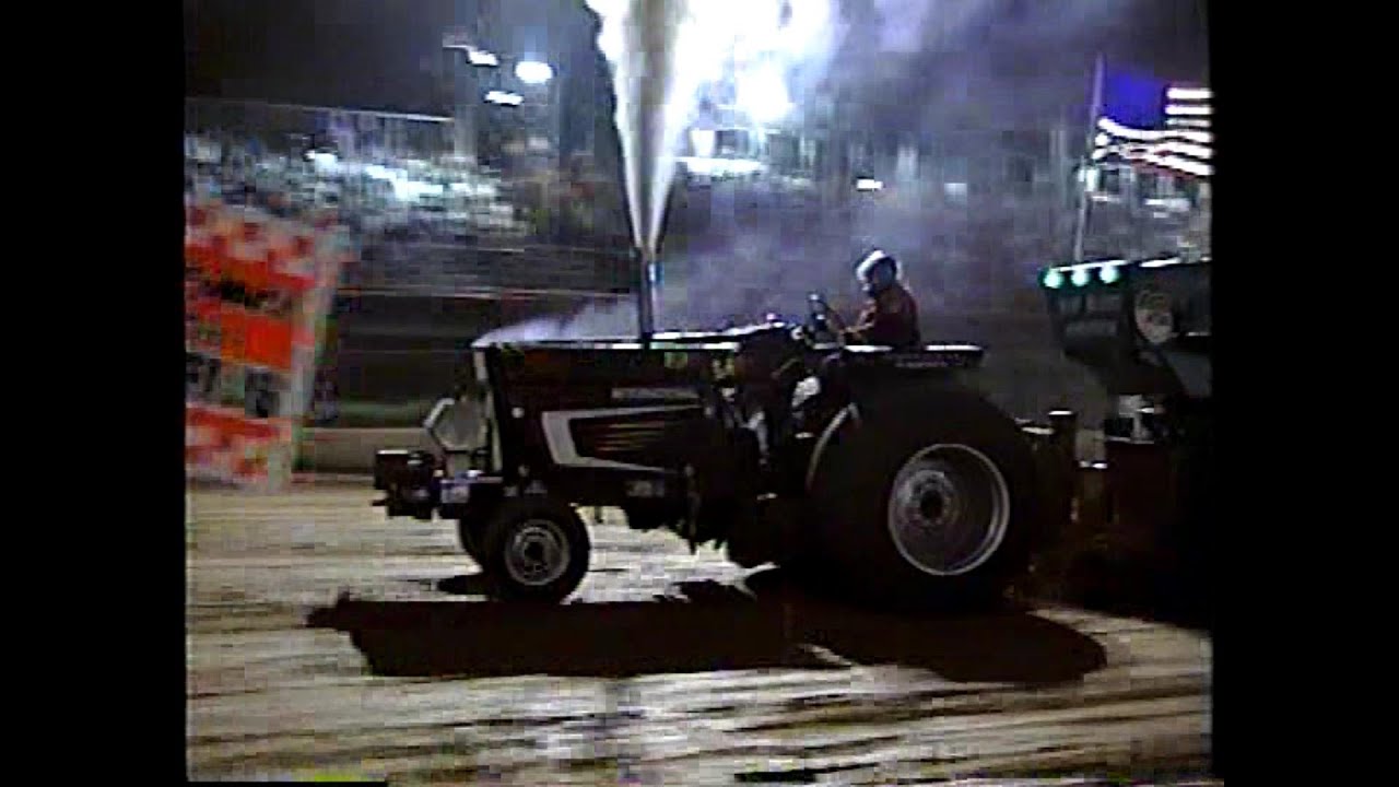 Illinois Tractor Pulling Association 1997 Highland, Illinois 12,000 lb