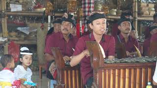Gamelan music.