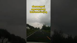 Permisikulo Lagi Menikmati Alam Gustishorts