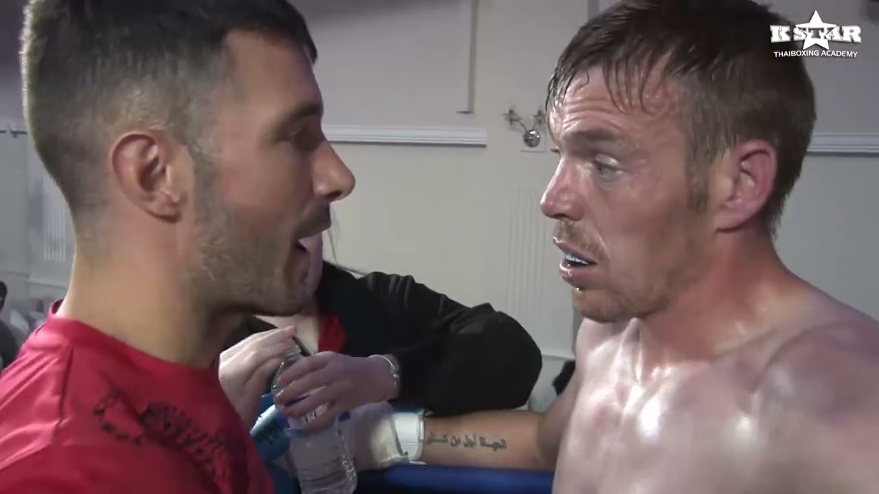 Robert Jones vs Adam Tripper