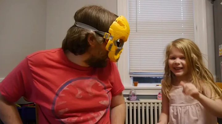 Unboxing: Transformers: Rise of The Beasts Movie Bumblebee 2-in-1 Converting Roleplay Mask