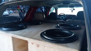 4 Skar Audio Evl Series 15s on 2 RP3500.1