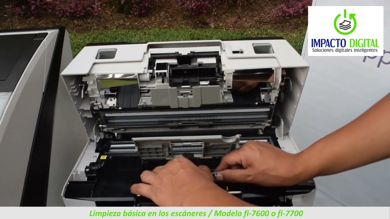 Limpieza básica en escáneres Fujitsu fi-7480, fi-7600, fi-7700, fi-7900 y fi-6800