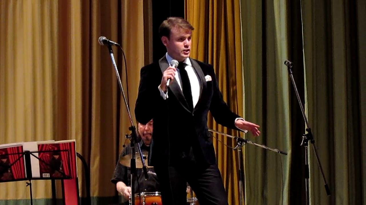 Дмитрий Риберо Мамбо итальяно - YouTube