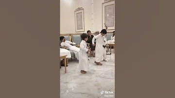 رقص طفل على شيله اسمع اسمع يام وقحطان رقص أطفال 