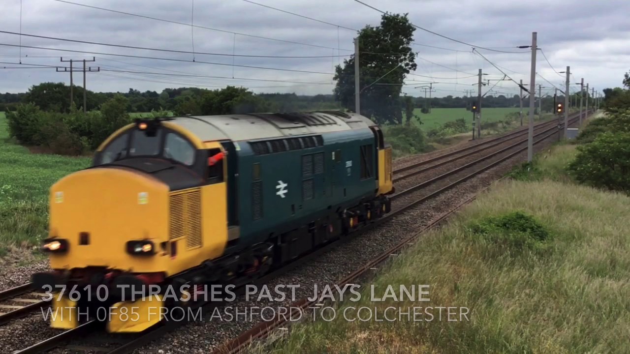 Colas Rail 37610 thrashes past Jays Lane with 0F85 - YouTube