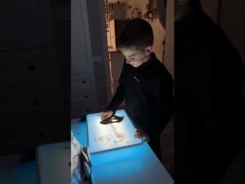 Планшет із підсвіткою для малювання піском Sand Painting дитячий набір 5в1 блакитний колір, відео 1