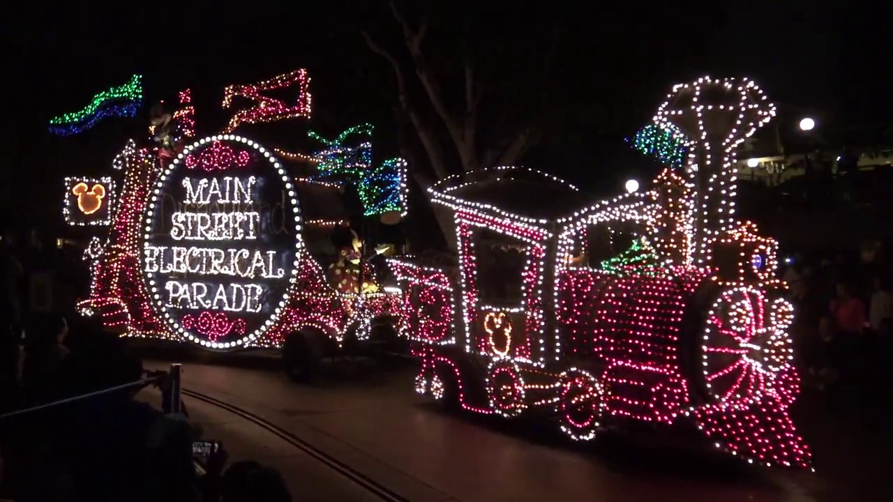 Main Street Electrical Parade RETURNS to Disneyland in 4K ULTRA HD, FULL SHOW