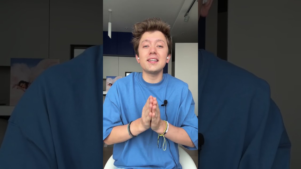 Рубрика «звездные кроссовки»Памела Андерсон в Reebok classic 