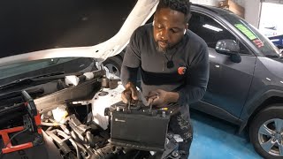 DIY 2025 KIA SPORTAGE, how to remove and replace the battery your self 