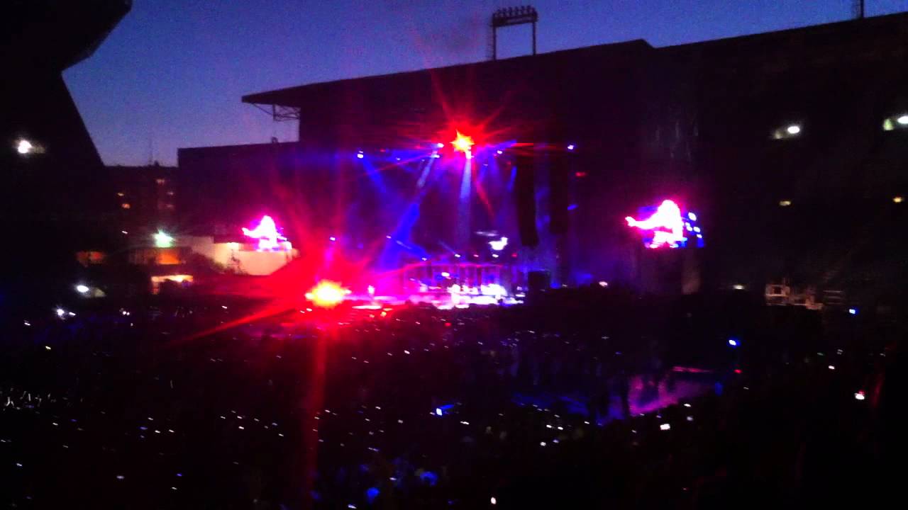 Black Eyed Peas Concierto Madrid "Just cant get enough" YouTube