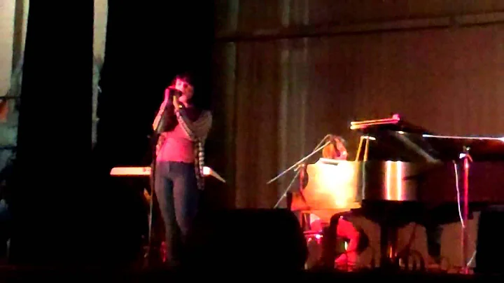 ORIGINAL SONG LOVE IS BLIND JASMINE RIOS AND CINDY...