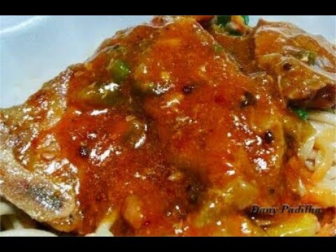 Hoje pessoal vamos fazer essa bisteca de porco super fácil e saborosa feita na panela d pressão! Apr. 
