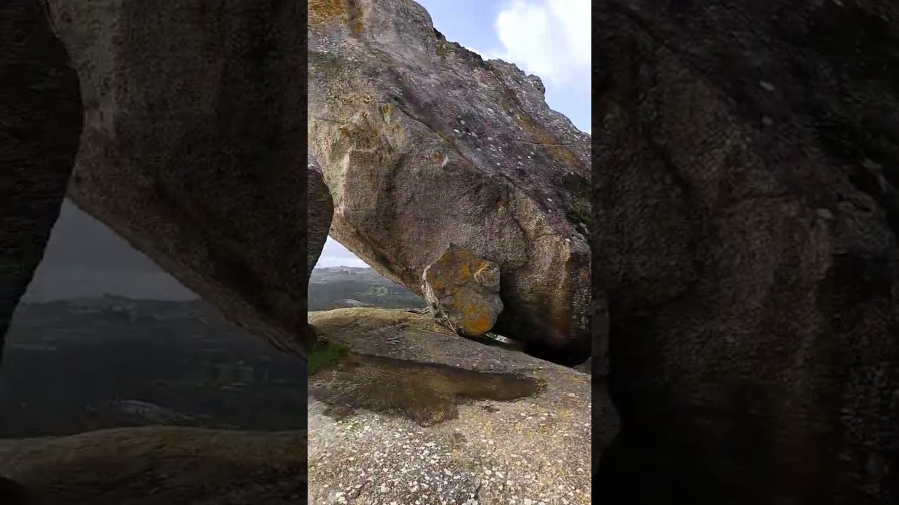 ¡Bienvenido a uno de los balcones más impresionantes de toda Galicia! 🌊🐸