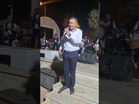 يا موج البحر أنا ولد الصحاري     