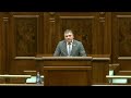 Tinerii sunt influențați de nomenclaturiști să creadă că perioada comunistă a fost cool