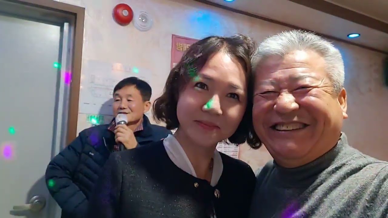  이장희   편지를 썼어요 **2026,2.15     익산 동산초29회  이준경 스킨스쿠버 원장님     ~~~익산 남부지역 홍콩노래홀에서 ♡♡♡