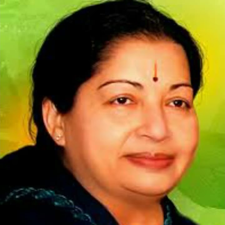வானமென காத்திருந்து வாழ வச்ச சாமியடா....