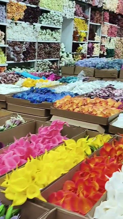 PASAR BUNGA BUATAN #ofwblogger #ofwlife #florist #floristlife #bunga #ofwinsaudiarabia #ofw