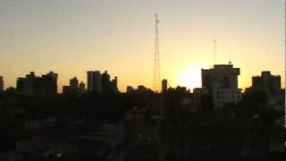 Video voorbeeld van "FLOU - Al Amanecer"