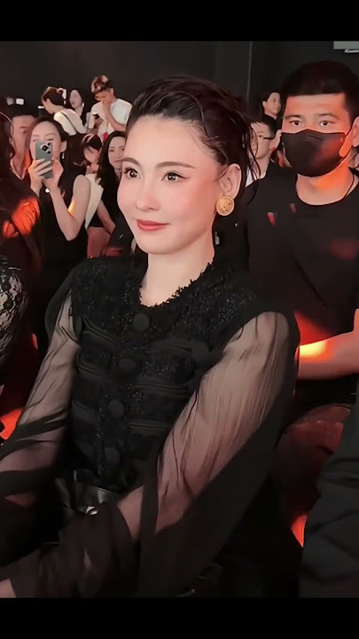 靚靚張栢芝現身品牌活動，同與劉嘉玲同場! Beautiful Cecilia Cheung Appears at Brand Event with Carina Lau!