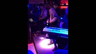 Zeynep Casalini - İskender Paydaş \