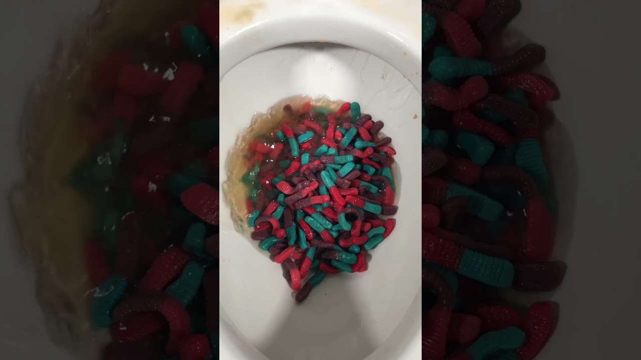 Flushing Gummy Worms 