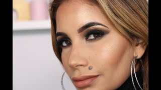 Classic Smokey Eye Look