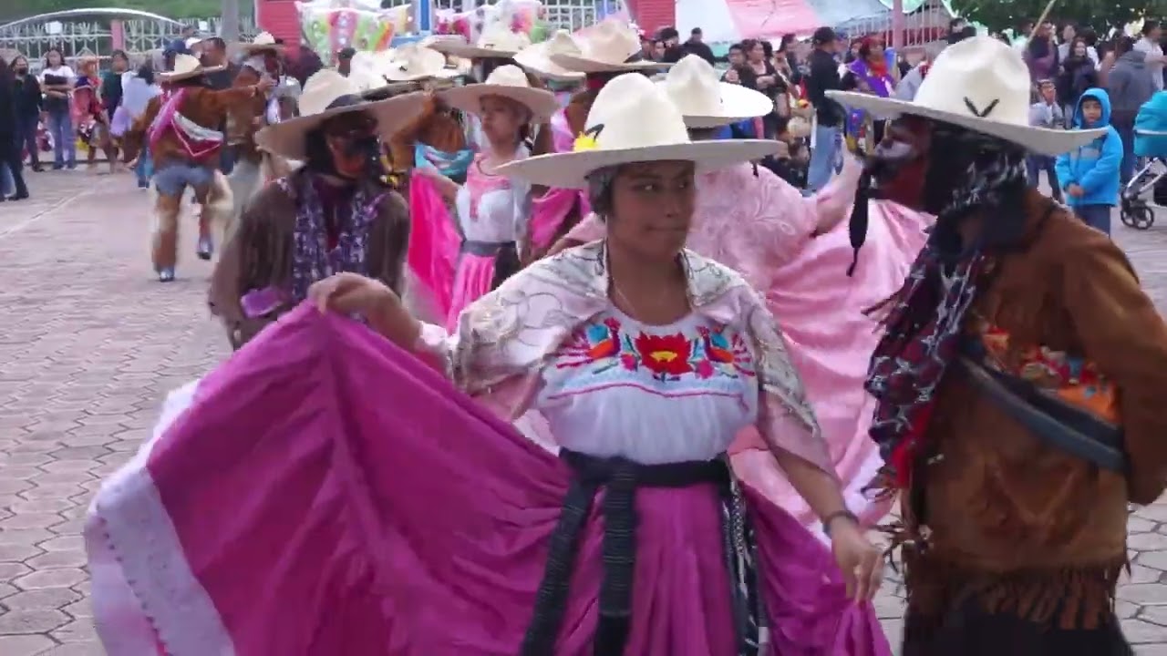 Así es un día de Fiesta en San Miguel Tlacotepec