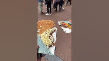 Amsterdam Street Waffles - Van Wonderen Stroopwafels 🧇 #amsterdam #waffle