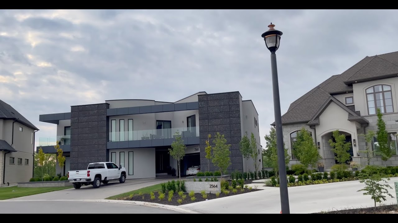 Driving in London Ontario's Jaw-Dropping Luxury Upper Richmond Village Neighbourhood