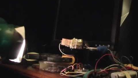 Basic Stamp 2 (BS2) Dual Axis Light Tracker