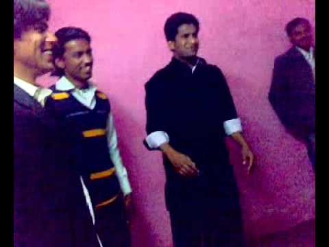 papi chulo bilal friends dance.mp4