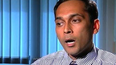 Introduction of GPRS internet on mobile phones: Archive footage